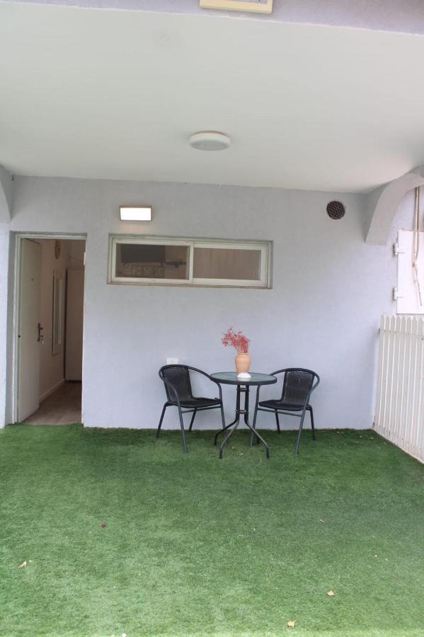כפר סבא Zimmer Ba'Ir מראה חיצוני תמונה